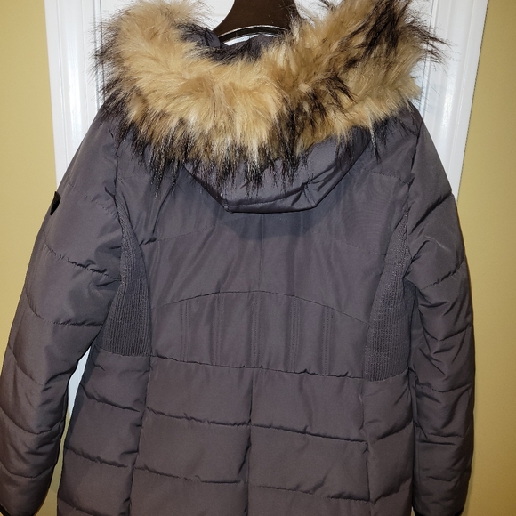 Guess Winter Coat - Picture 2 of 6